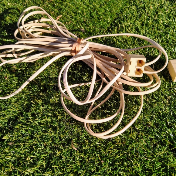 RJ11 Female/Female Wired 1-1/4-4 Modular Telephone/Fax Cord Coupler Tested Used - Picture 2 of 4